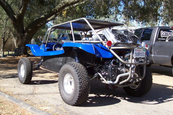 MID-TRAVEL MANX STYLE BODY WITH WINDSHIELD / FOB pick-up only - Image 8