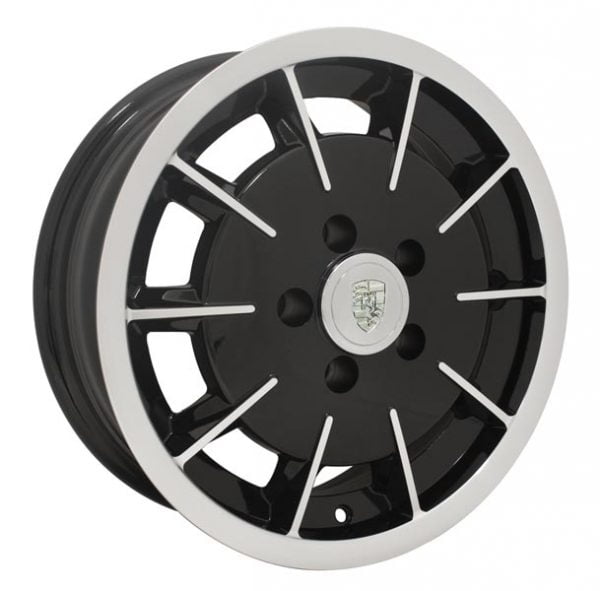 EMPI 10-1082 : GASSER WHEEL 15X5.5 / 5X112
