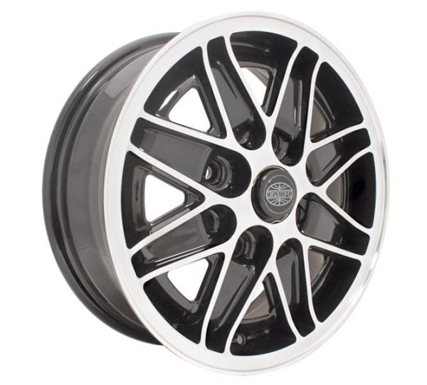 EMPI 10-1100 : COSMO WHEEL / 15X5.5 / 4X130