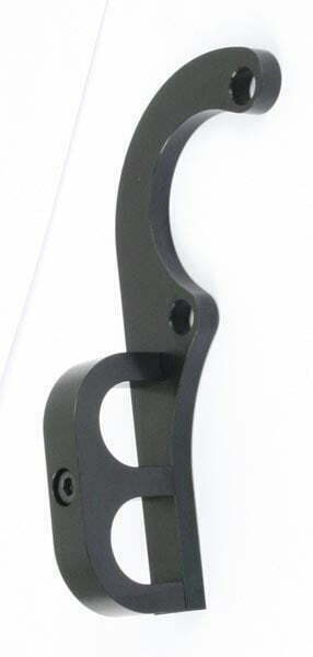 EMPI 17-2809-0 : BILLET FULL FLOW OIL LINE BRACKET / BLACK 