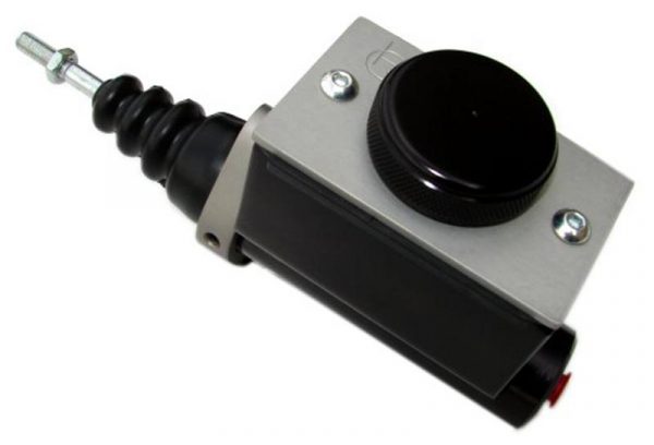 JAMAR P/N: JMC500011/16 : BILLET MASTER CYLINDER COMPLETE WITH EZ FILL LID LARGE RESERVOIR 11/16 BORE